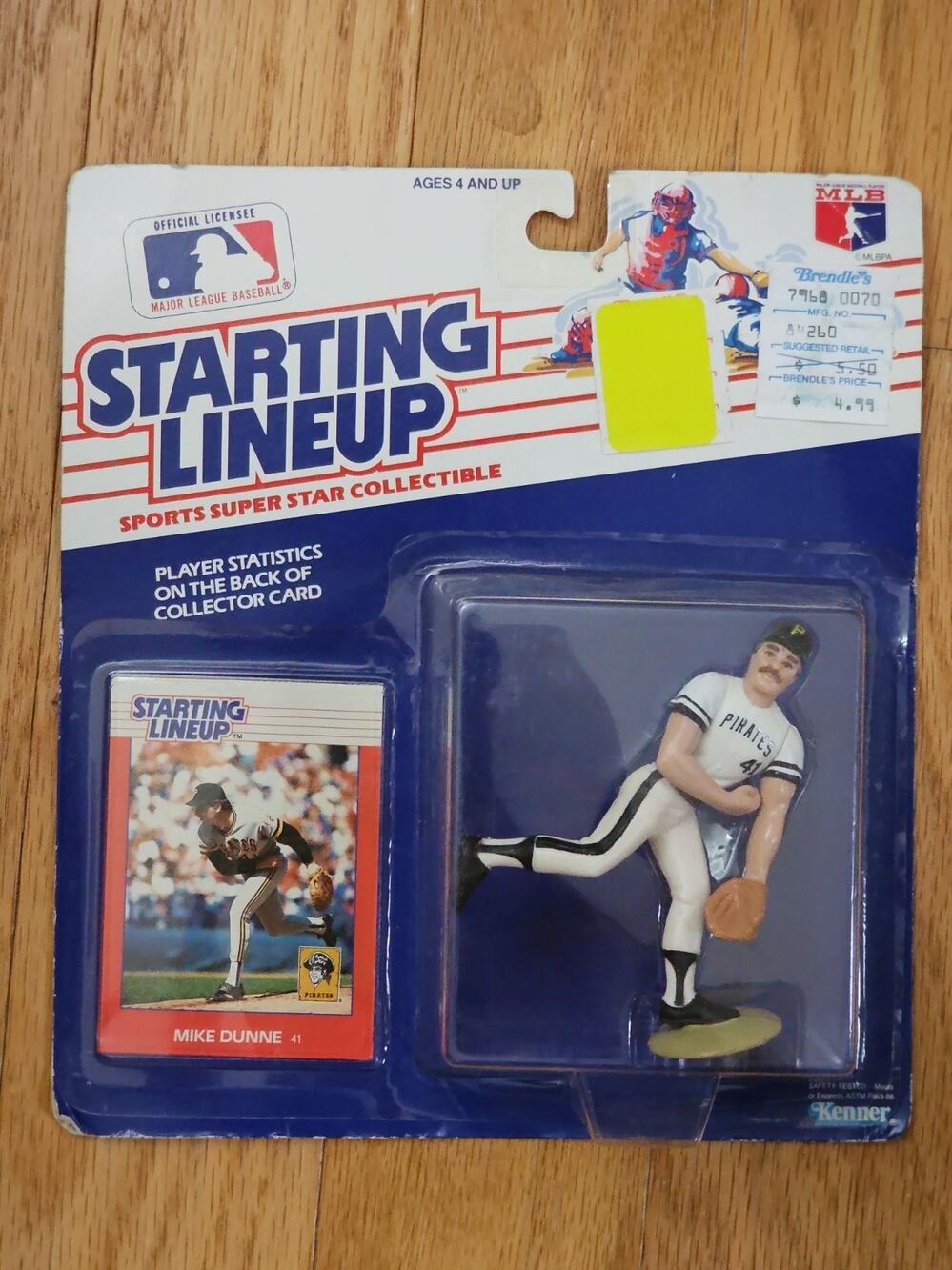 Kenner Starting Lineup Mike Dunne Action Figure with Collector Card 1988
